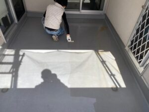 神戸市にてFRP防水塗装工事