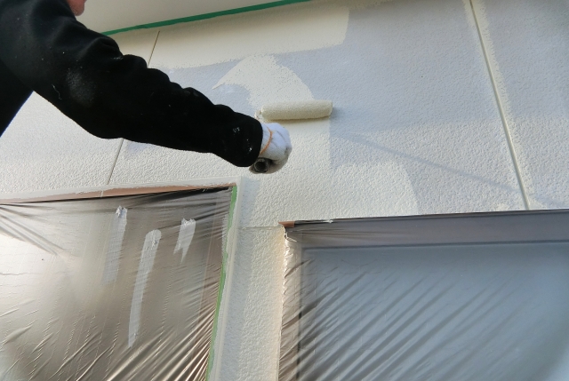 外壁塗装における各業者のメリット・デメリットと注意点