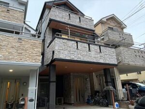神奈川県横浜市港南区にて外壁塗装・屋根カバー工法