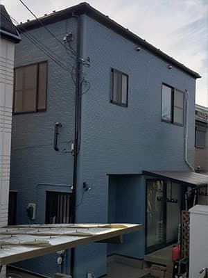 付帯部の塗装が完了すれば、すべて完工