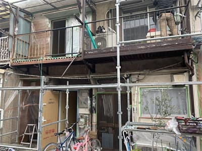 大阪府東大阪市衣摺にて行った外壁塗装工事