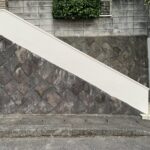 熊本県熊本市にて塗装工事〈外階段の腰壁塗装〉