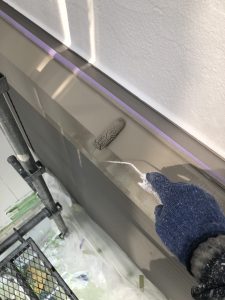 シャッターBOXの塗装 width=