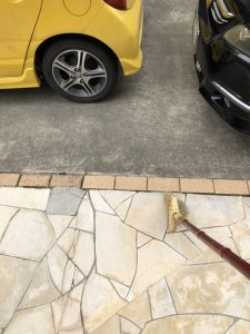 横浜市外壁塗装　清掃２