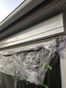 付帯部・役物塗装の様子
