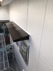 庇の塗装