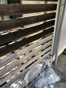 テラス木部部分の塗装