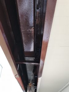 軒樋の一回目の塗装