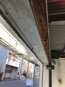 シャッターＢＯＸ塗装