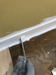 木枠部の中塗り