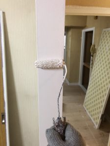 木枠部の上塗り