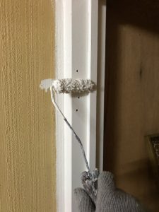 木枠部の上塗り